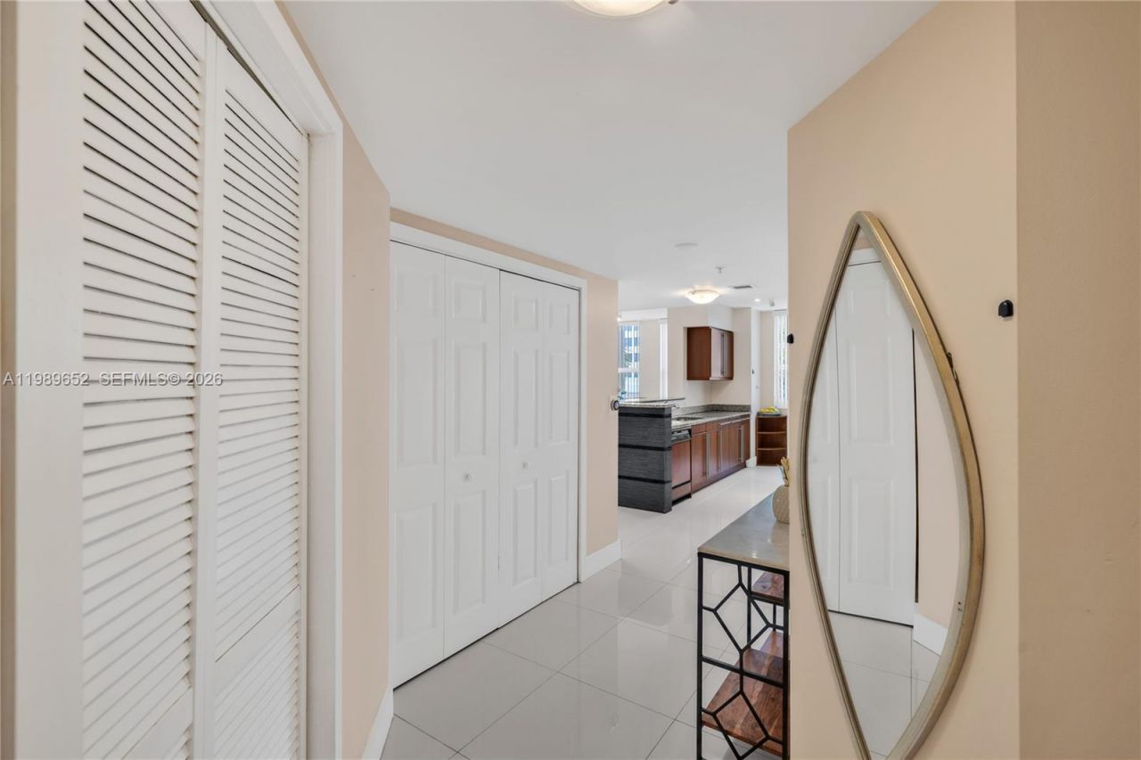 2080 S Ocean Dr, Unit 202, Hallandale Beach, FL 33009 Photo