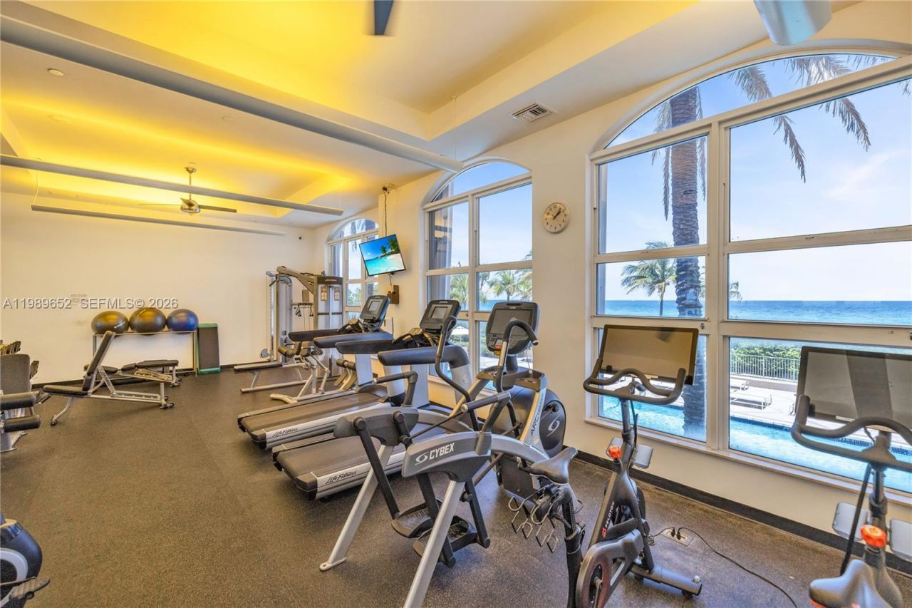 2080 S Ocean Dr, Unit 202, Hallandale Beach, FL 33009 Photo