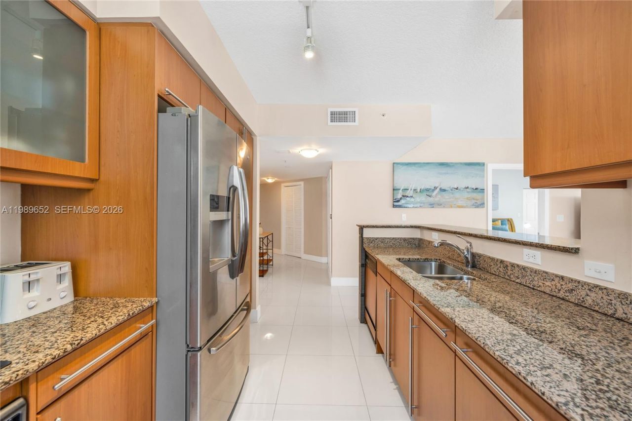 2080 S Ocean Dr, Unit 202, Hallandale Beach, FL 33009 Photo