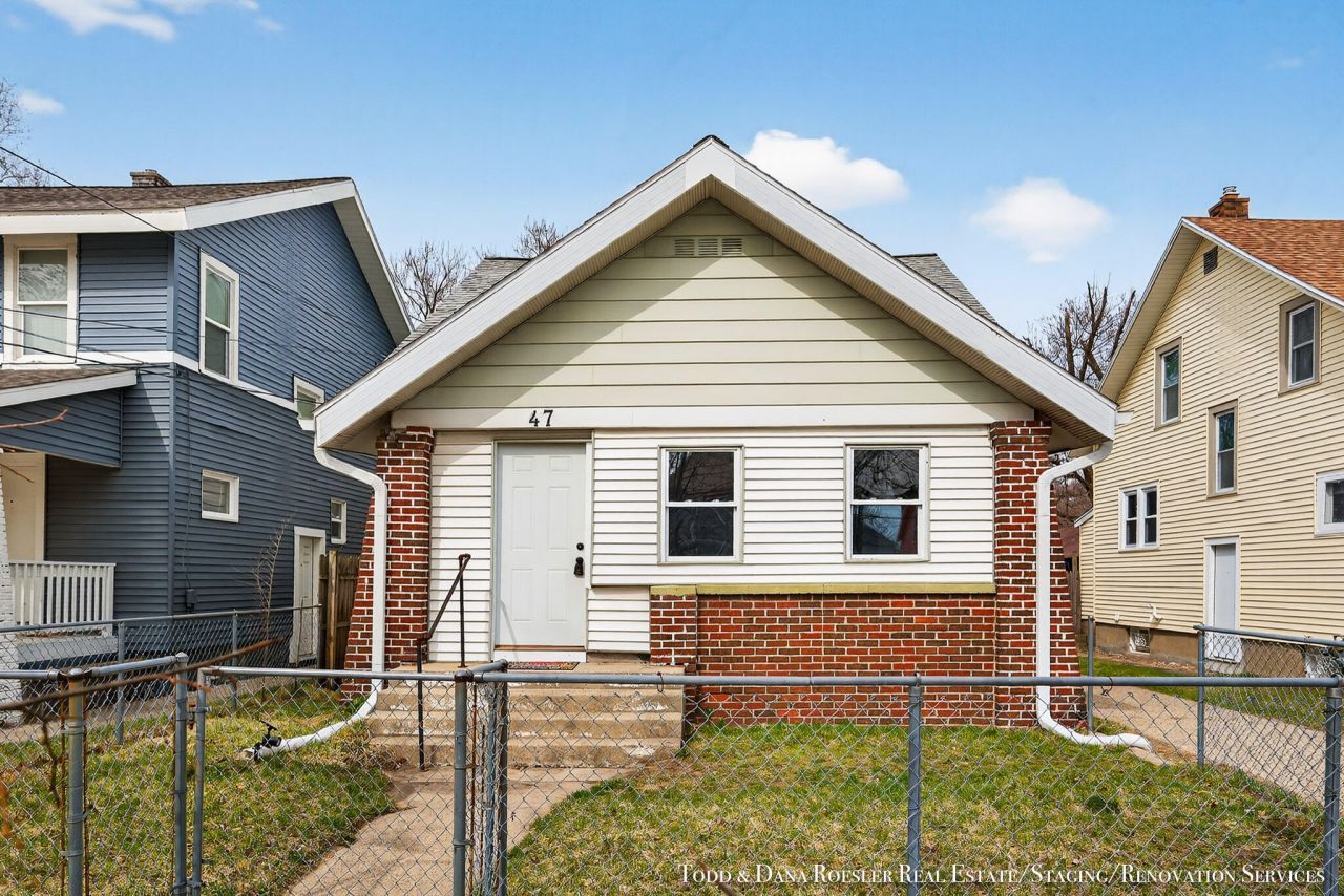 47 Banner Street Sw, Grand Rapids, MI 49507 Main Photo
