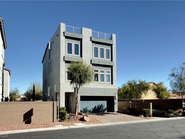 7764 Corte Bianca Court, Las Vegas, NV 89113