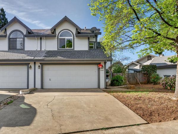 2250 Corral Dr, Auburn, CA 95603