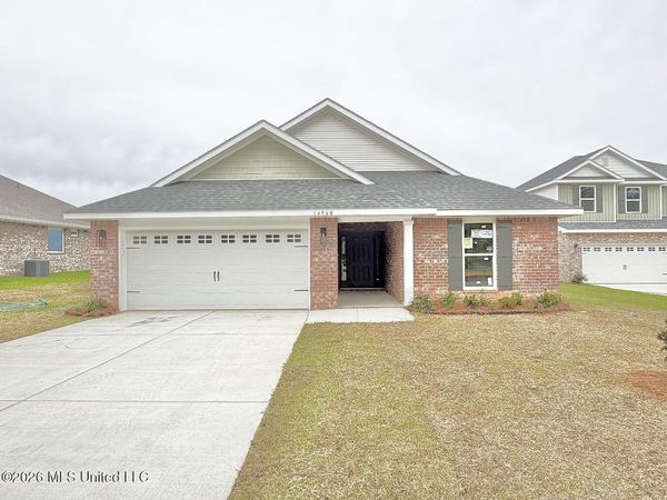 14960 Fritz Circle, Gulfport, MS 39503