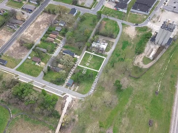 920 N FRONT ST, Memphis, TN 38107