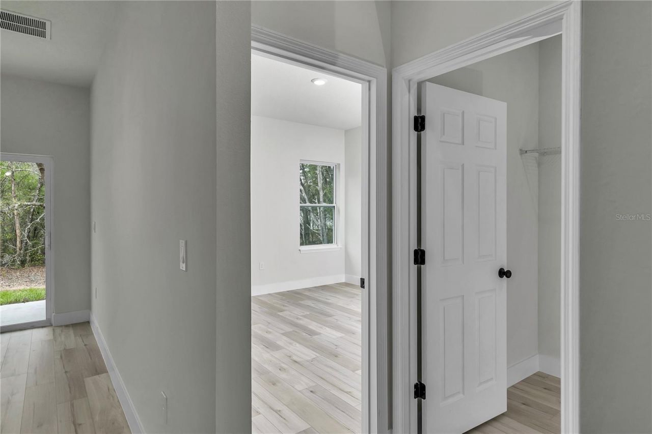 7248 N Radcliff Avenue , Citrus Springs, FL 34434 Photo