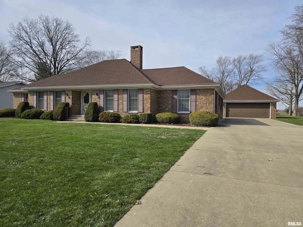 145 INGERSOLL Boulevard, Canton, IL 61520