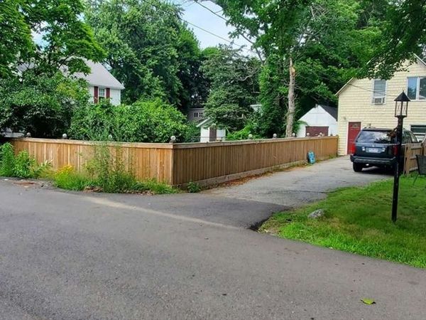 19 Wallis Park, Lunenburg, MA 01462