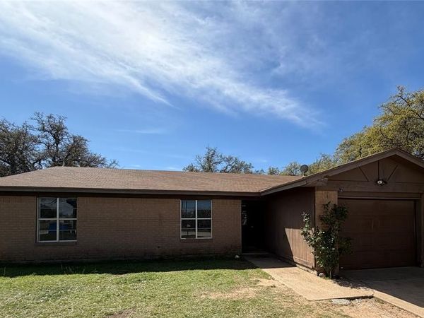 1206 Westland Avenue, Ranger, TX 76470