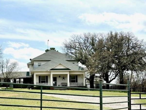 2805 Old Brock Road, Weatherford, TX 76087