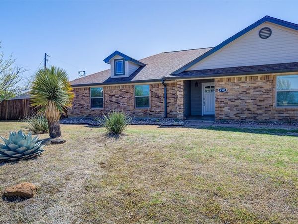220 Odessa Drive , Haslet, TX 76052