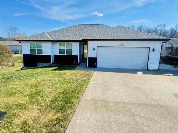 137 Mary Catherine Street, Waynesville, MO 65583