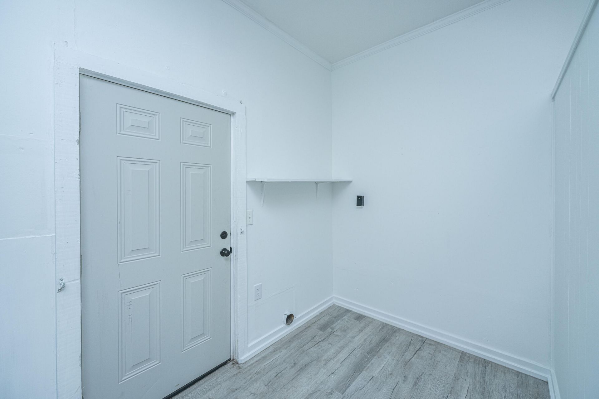 814 Hoss Road Photo 14