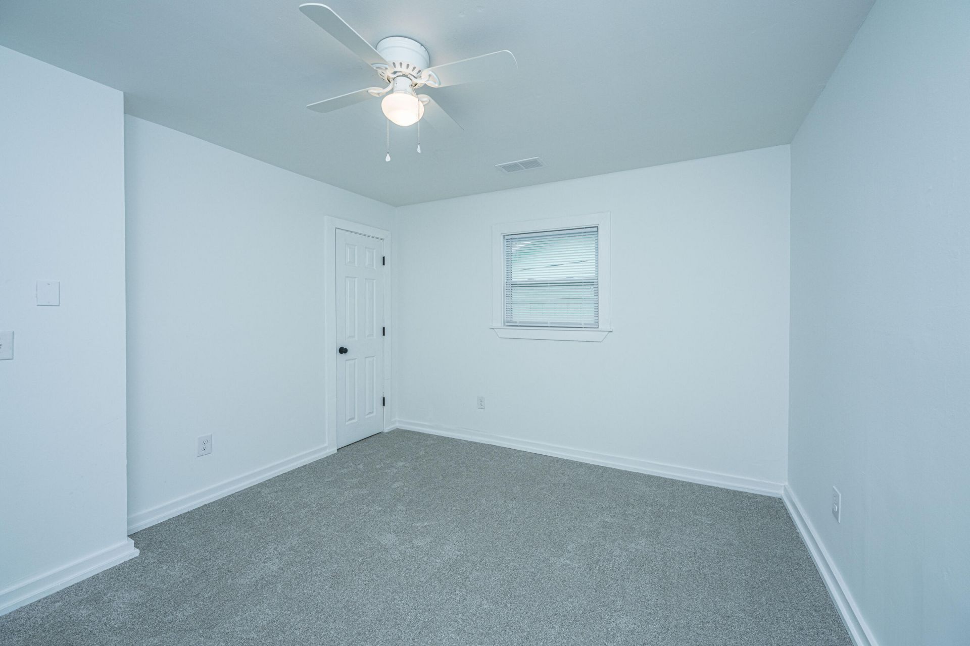 814 Hoss Road Photo 21