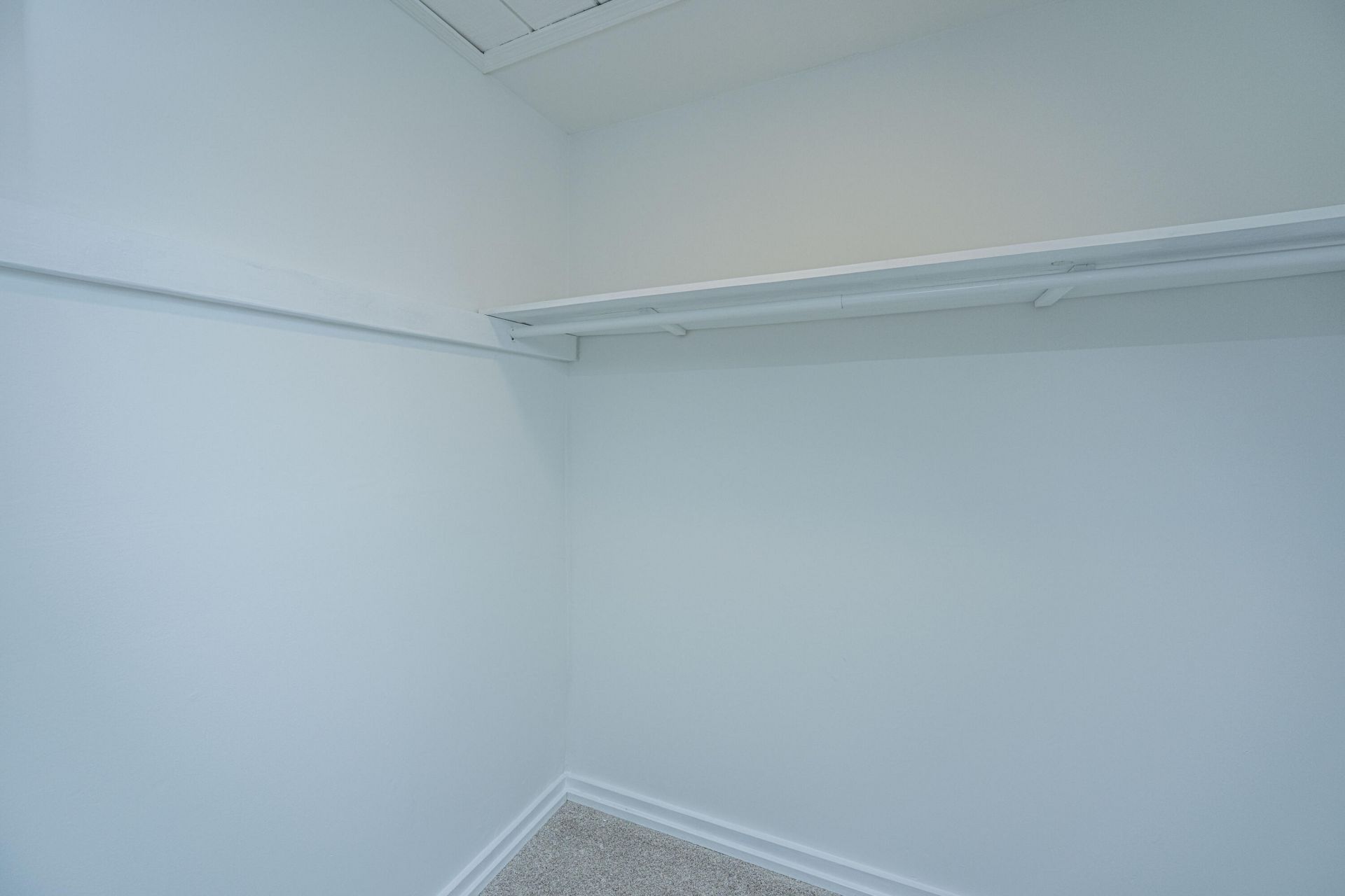 814 Hoss Road Photo 27