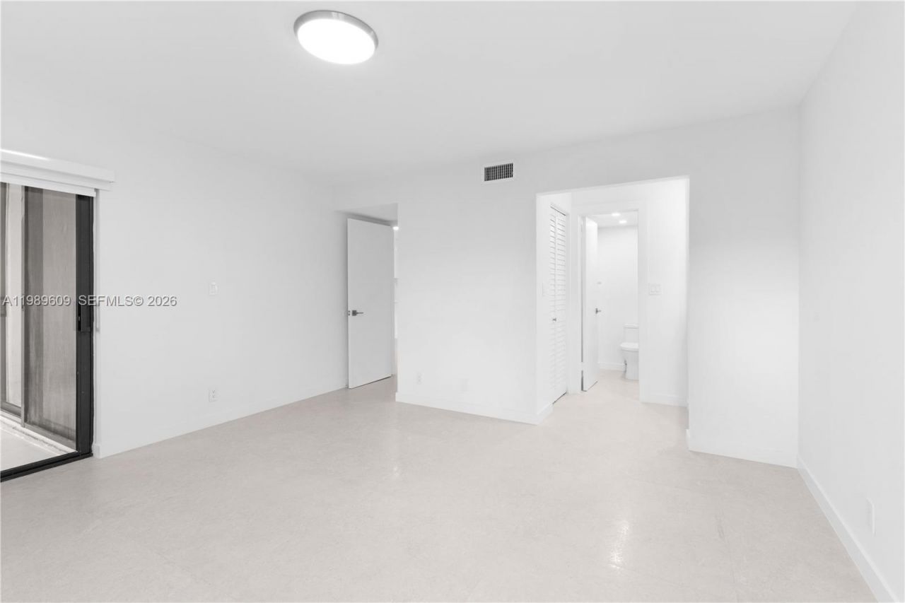 10161 W Sunrise Blvd, Unit 101, Plantation, FL 33322 Photo