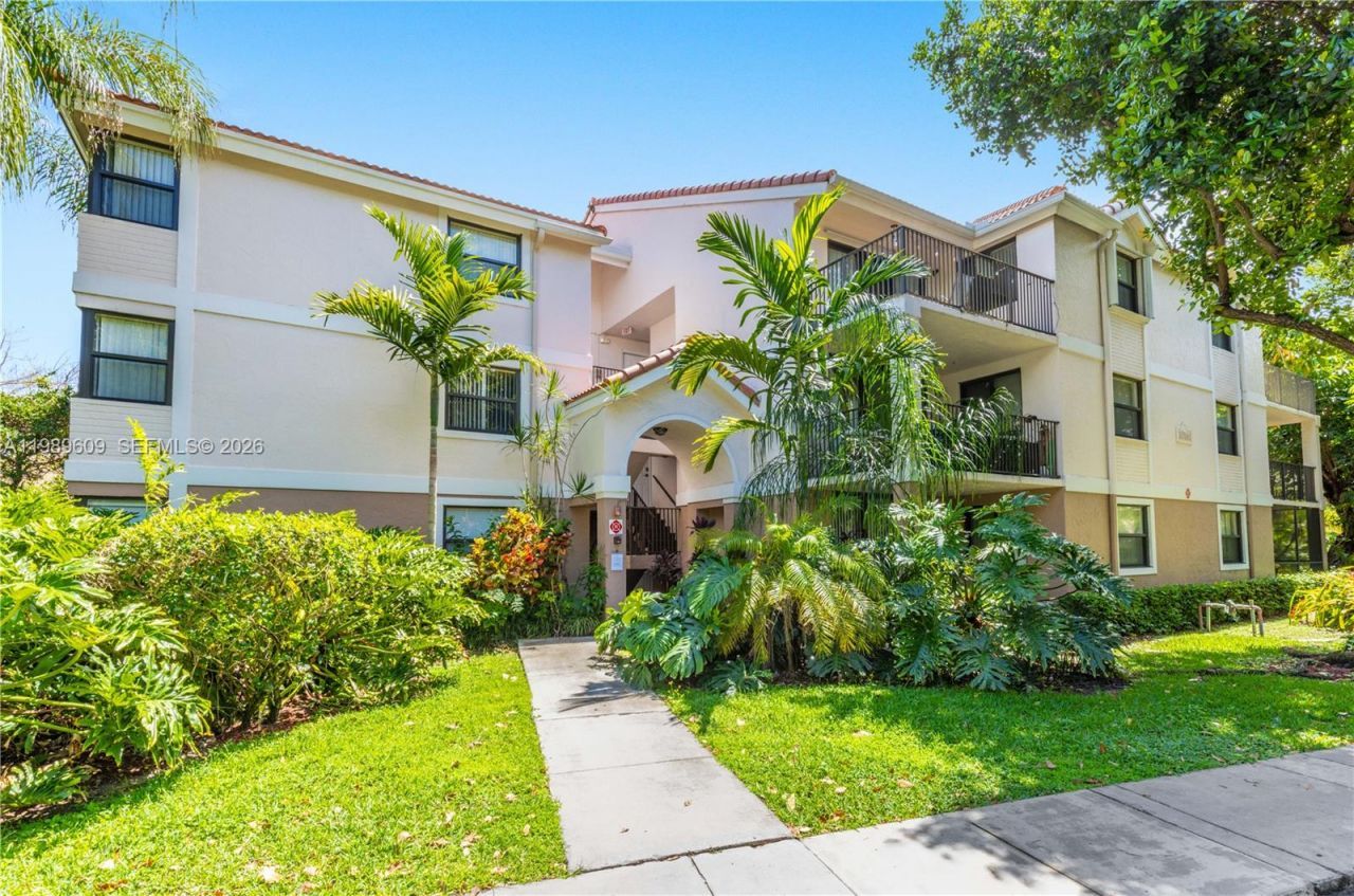 10161 W Sunrise Blvd, Unit 101, Plantation, FL 33322 Photo