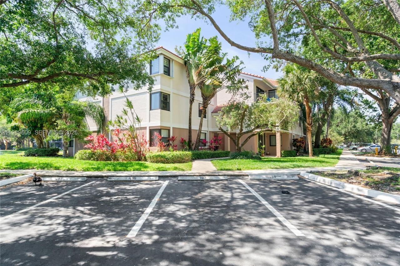 10161 W Sunrise Blvd , Unit 101, Plantation, FL 33322 Photo