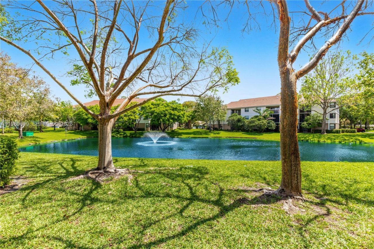 10161 W Sunrise Blvd, Unit 101, Plantation, FL 33322 Photo