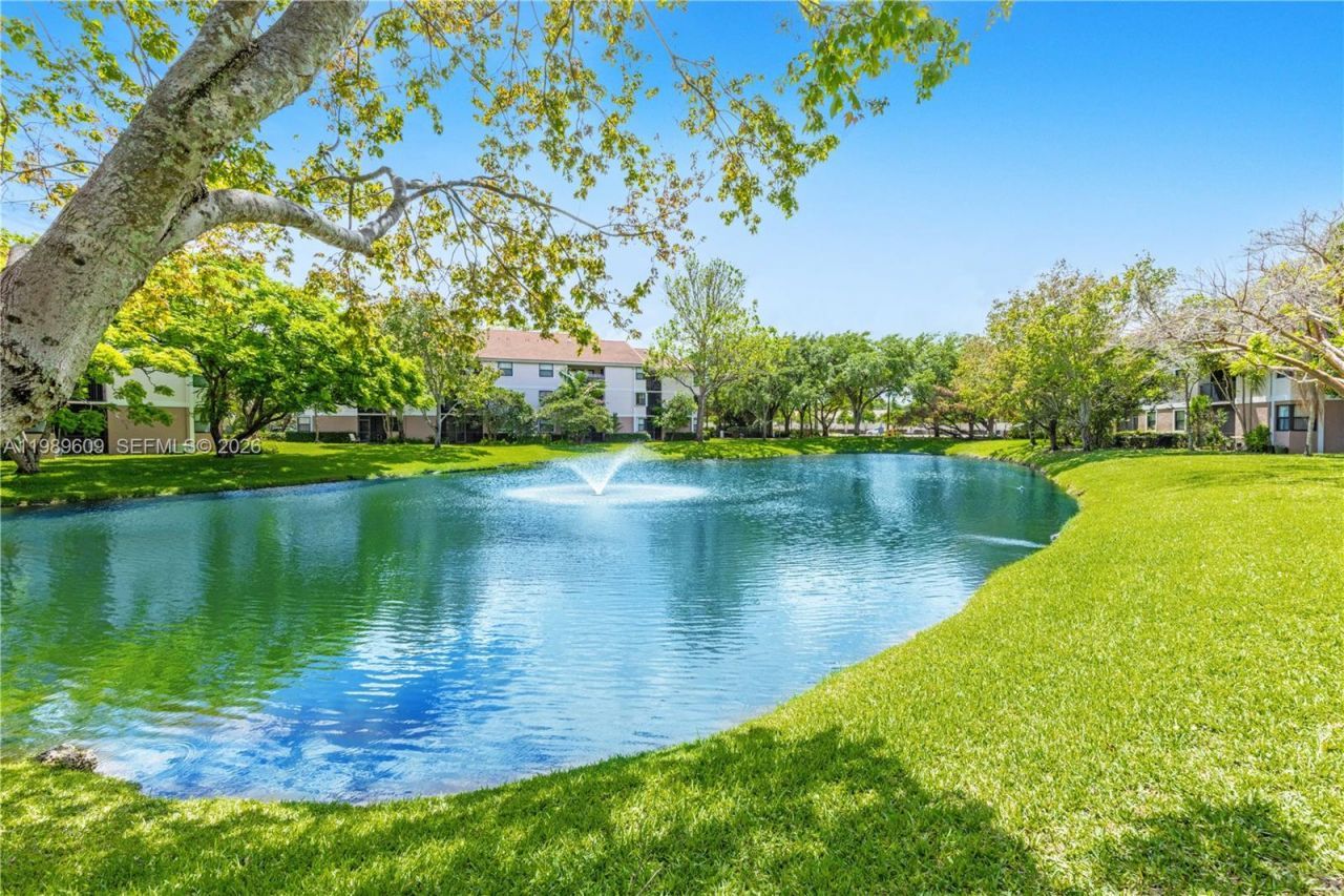 10161 W Sunrise Blvd, Unit 101, Plantation, FL 33322 Photo