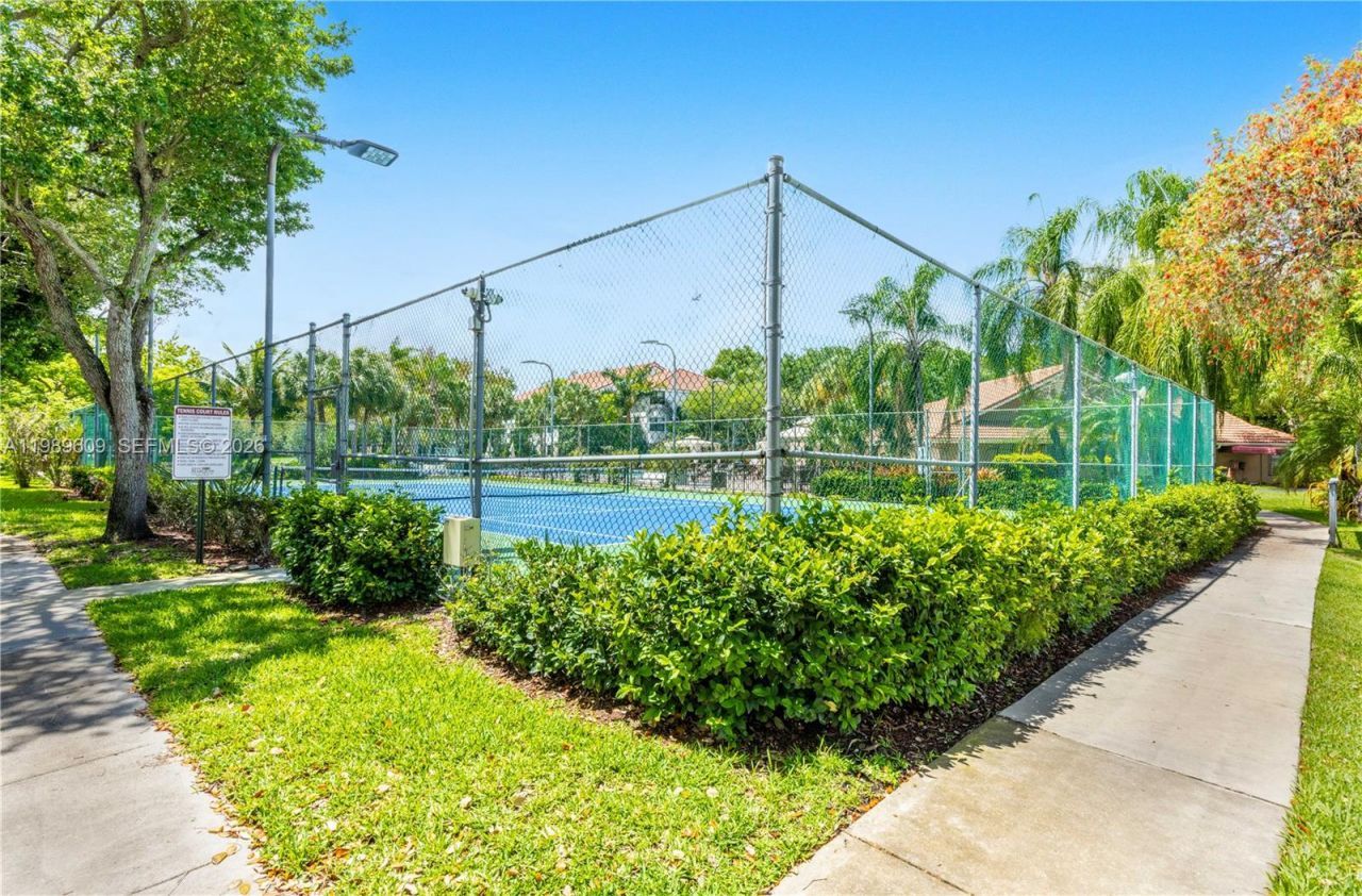10161 W Sunrise Blvd, Unit 101, Plantation, FL 33322 Photo