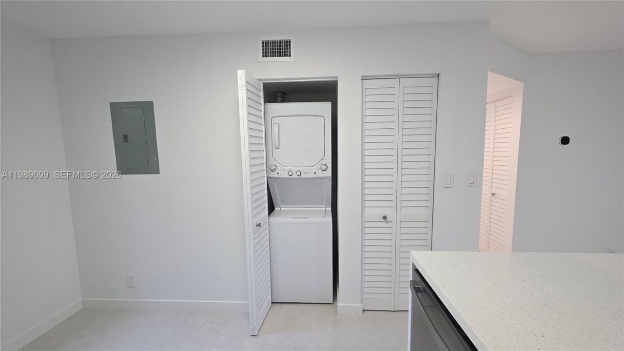 10161 W Sunrise Blvd , Unit 101, Plantation, FL 33322 Photo