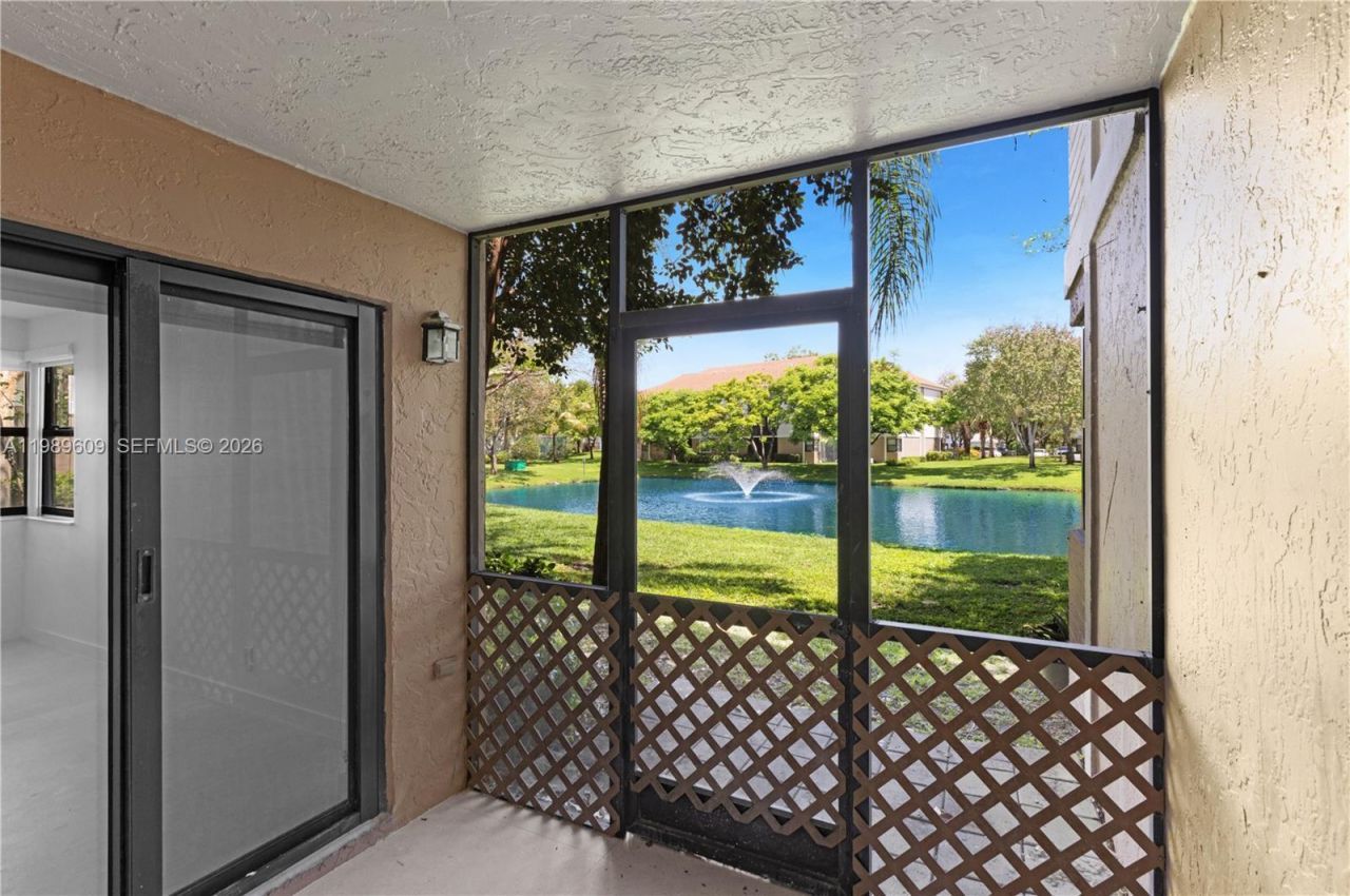 10161 W Sunrise Blvd, Unit 101, Plantation, FL 33322 Photo