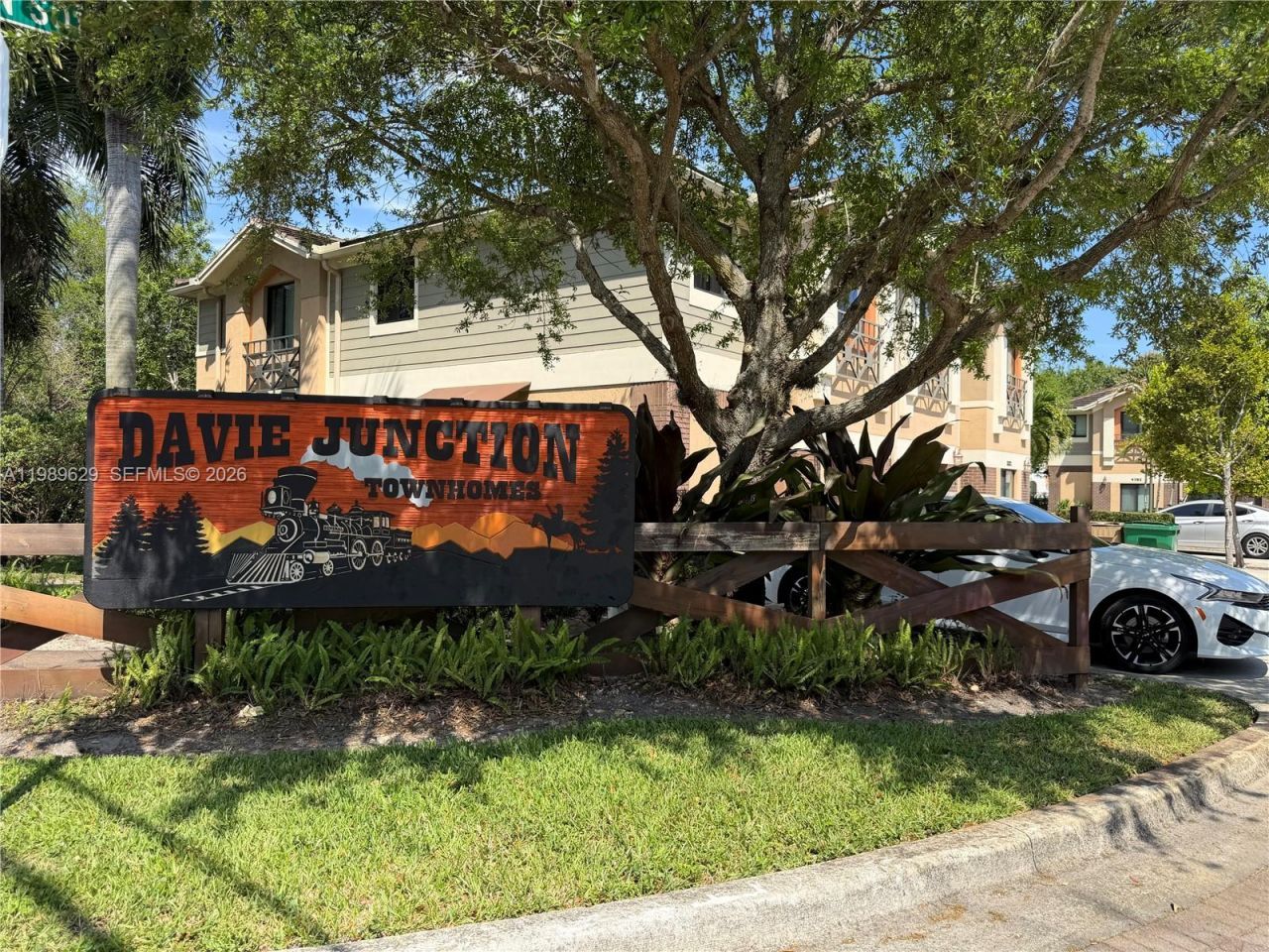 6330 S Station Sq, Unit 6330, Davie, FL 33314 Photo