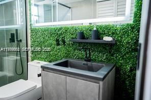 2903 N Miami Beach Blvd , Unit 903, North Miami Beach, FL 33160 Photo