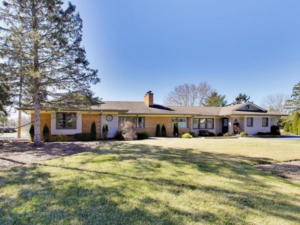 21900 N Rainbow Road , Deer Park, IL 60010