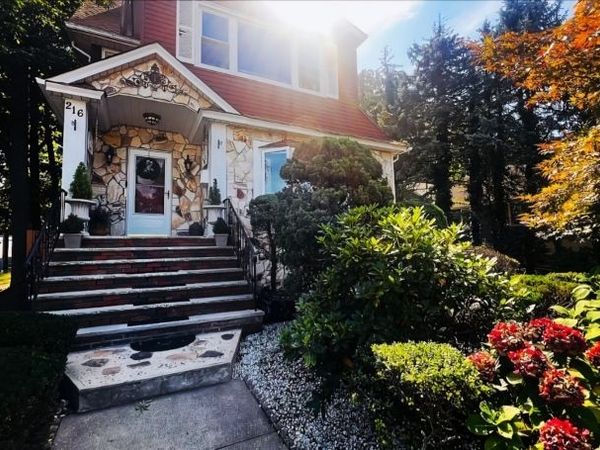 216 Academy St, South Orange, NJ 07079