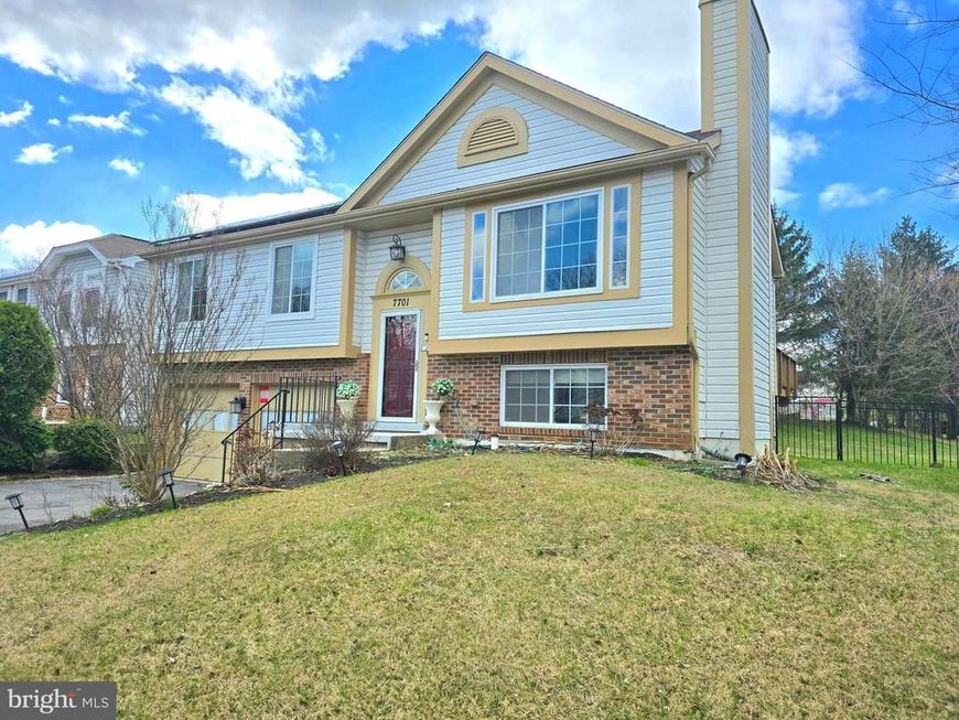 7701 Ivy Oak Drive, Gaithersburg, MD 20877 Main Photo