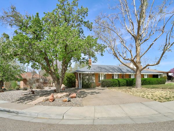 2205 Hoffman Drive NE, Albuquerque, NM 87110