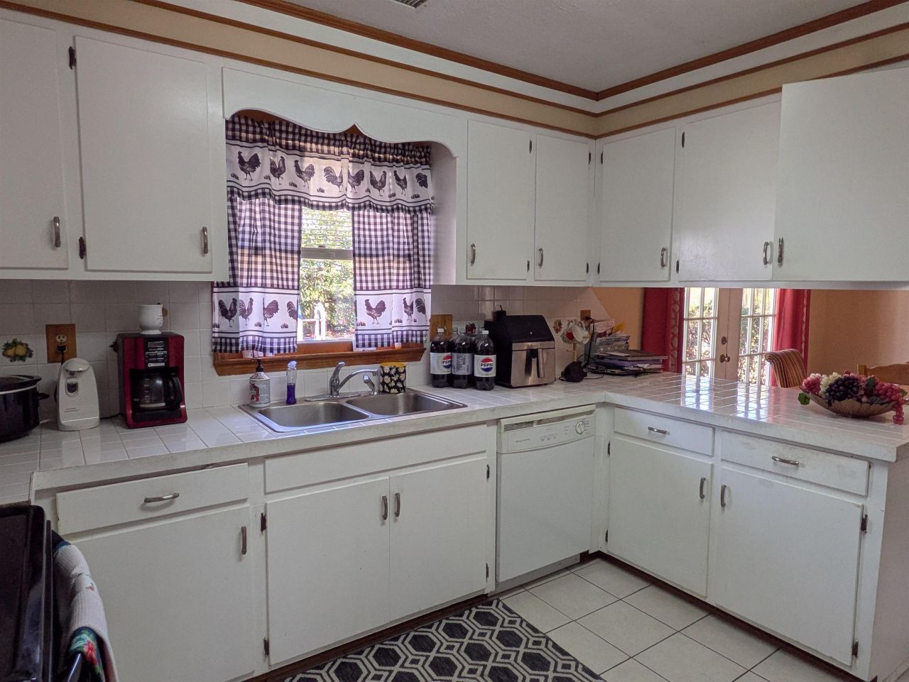 2404 Causey Dr. Photo 4