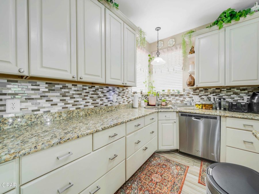 Property Image 60