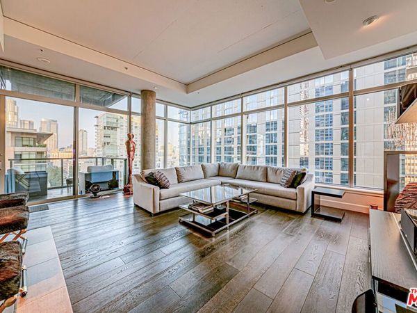 1155 S Grand Avenue, Unit 1317, Los Angeles, CA 90015