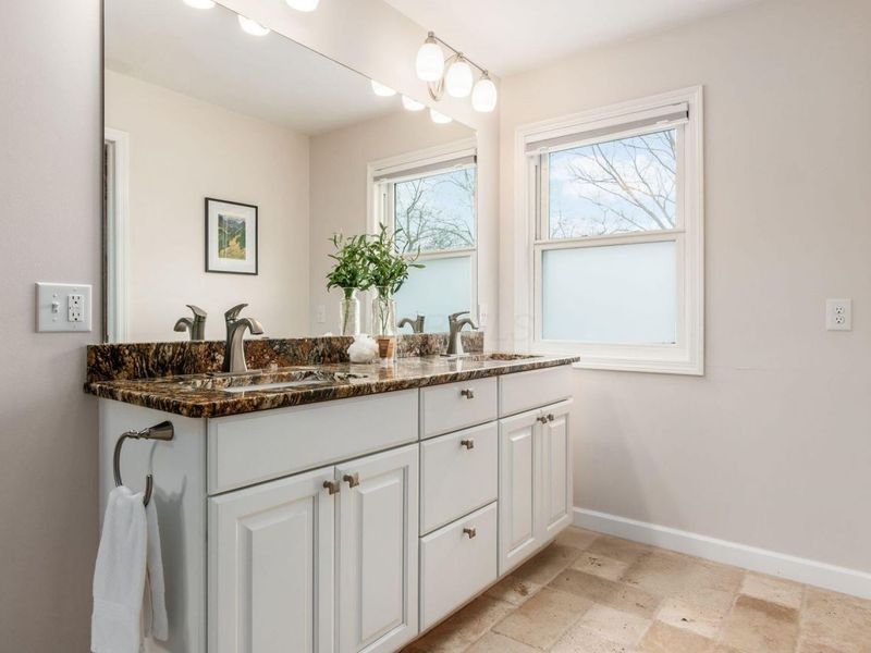 271 Monsarrat Drive, Dublin, OH 43017 Photo 15