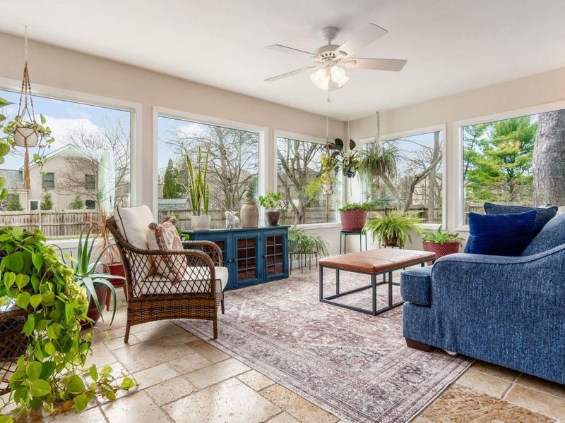 271 Monsarrat Drive, Dublin, OH 43017 Photo 9