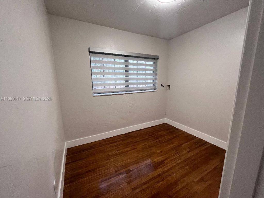 190 W 51st St , Hialeah, FL 33012 Photo