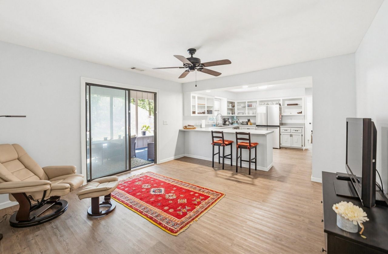 304 Shell Park Circle Photo 19