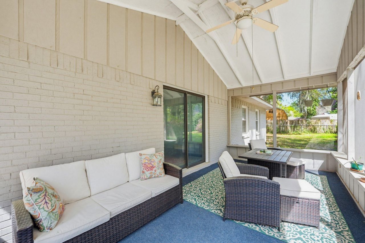 304 Shell Park Circle Photo 33