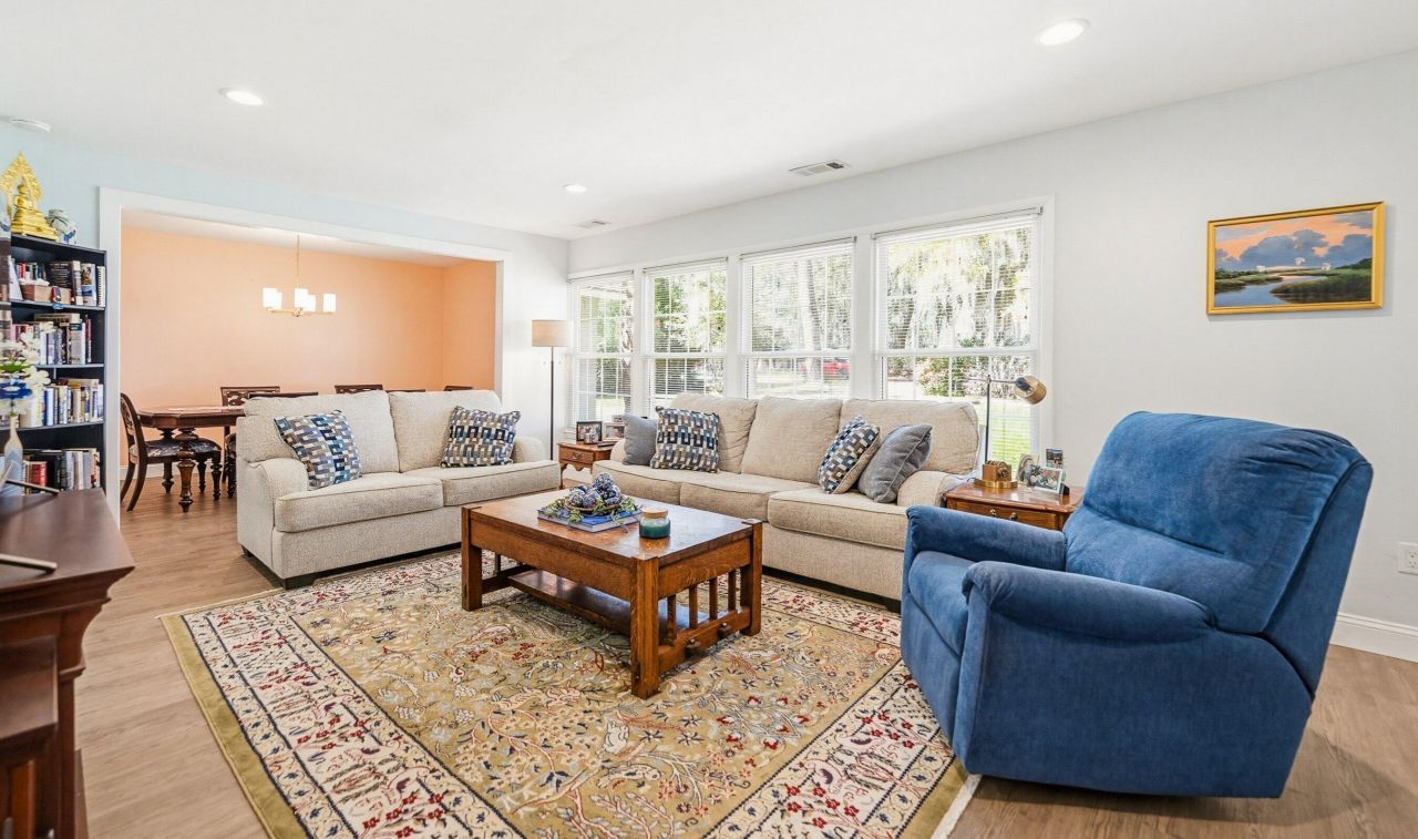 304 Shell Park Circle Photo 9