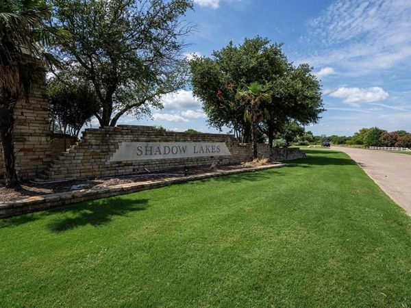 1099 Deerfield Drive , Wills Point, TX 75169