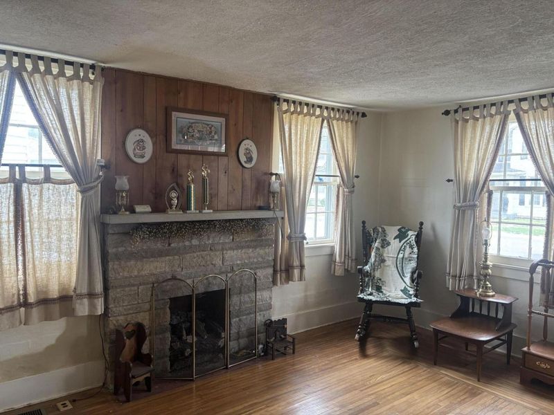 110 W Jamestown Street, South Charleston, OH 45368 Photo 4