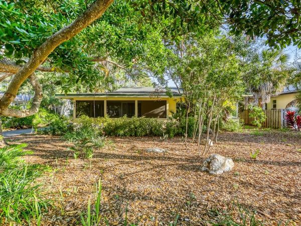 224 LYNDHURST STREET , DUNEDIN, FL 34698