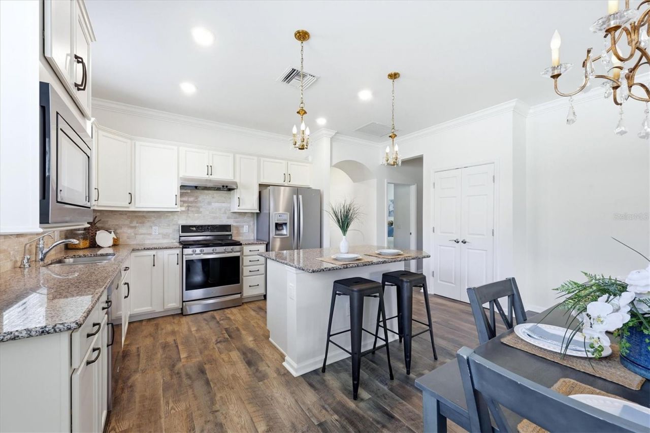 17039 Hampton Falls Terrace, Bradenton, FL 34202 Photo