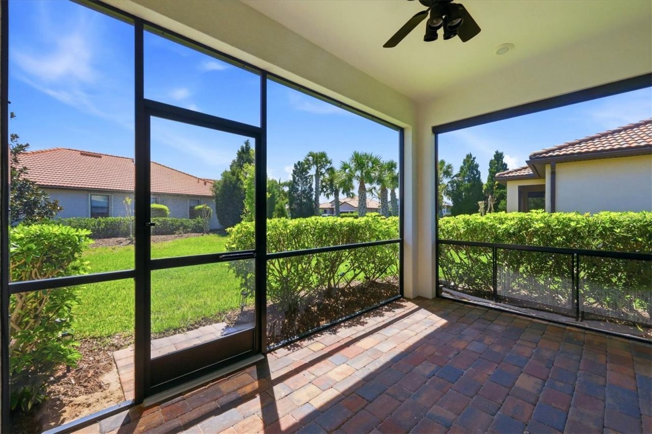 17039 Hampton Falls Terrace, Bradenton, FL 34202 Photo
