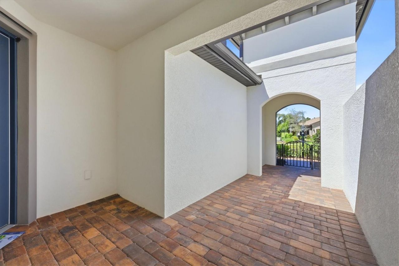 17039 Hampton Falls Terrace, Bradenton, FL 34202 Photo