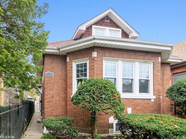 4947 W Parker Avenue, Chicago, IL 60639