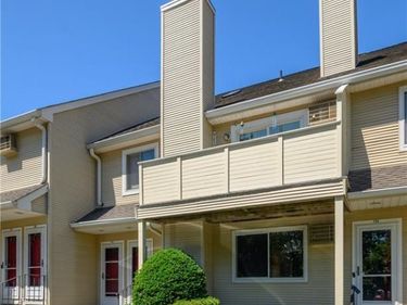 123 Willow , Unit 123, New Milford, CT 06776