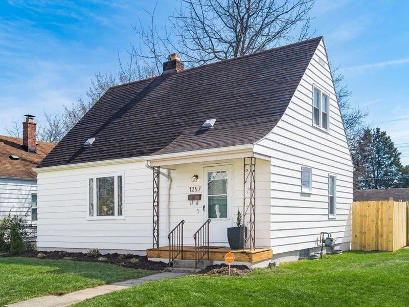 1257 Loretta Avenue, Columbus, OH 43211 Photo 1